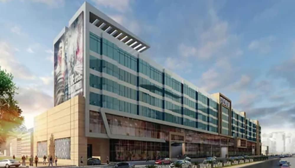 होटल M Arabian Plaza & Dubai